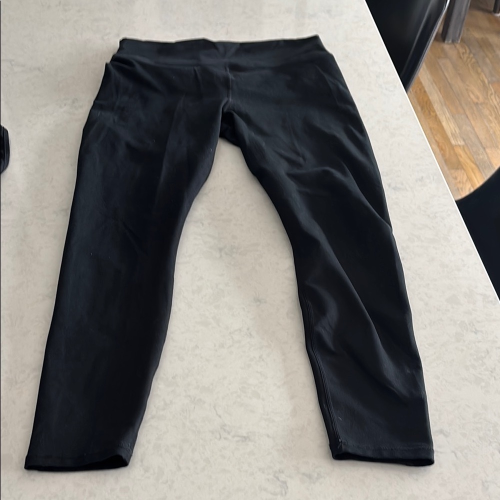 Fabletics size large Black Leggings like new